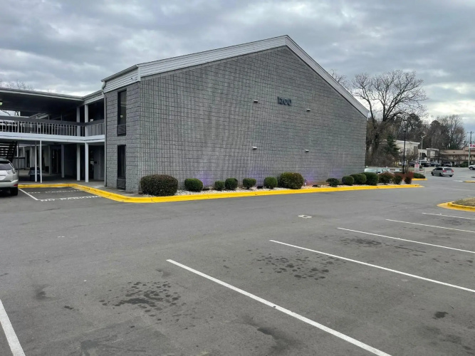 Brookwood Inn - Concord, NC