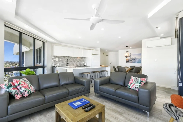 Deluxe Apartment