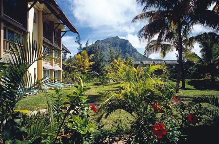 Mornea Hotel