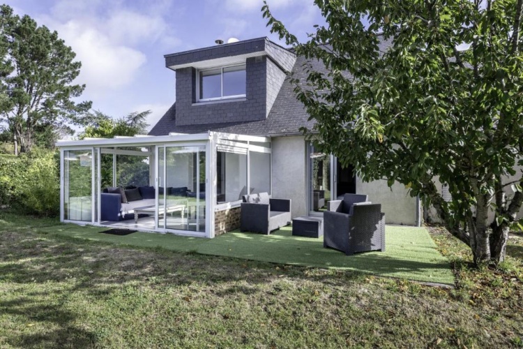 2 Bedrooms Cottage