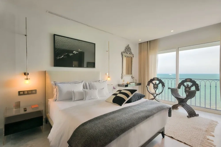 Superior room