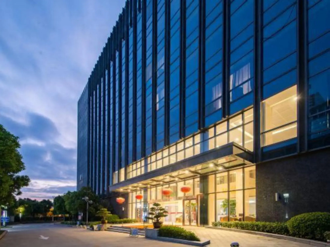 Zijing Hotel Yangzhou(扬州紫京饭店)