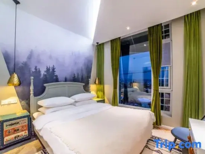 Standard Double room with mountain view