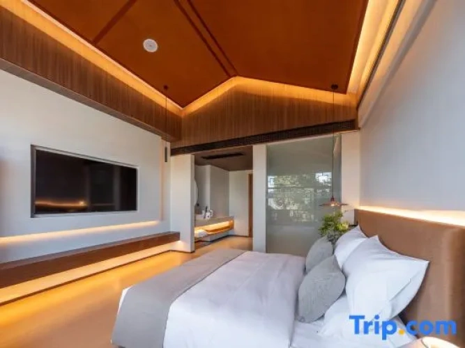 Standard Double room with view
