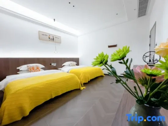 2 Bedrooms Deluxe room