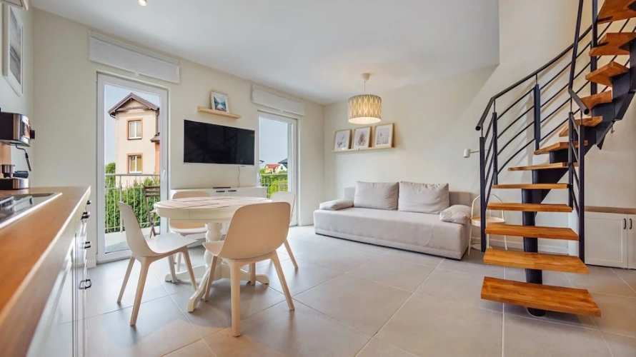 Apartment with balcony