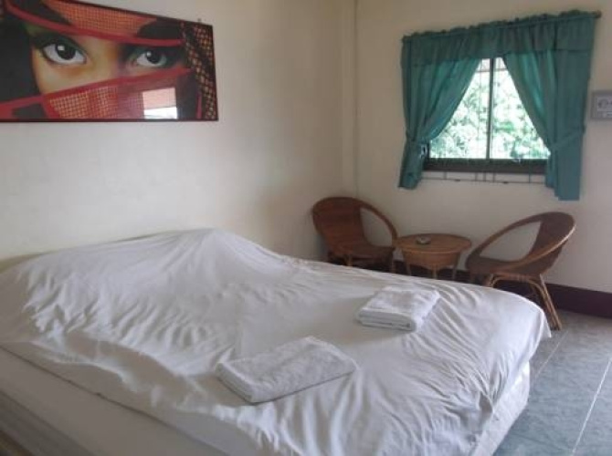 Chaweng Y&O Guesthouse
