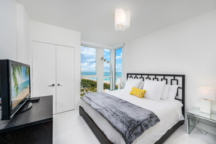 Oceanview Private Condo at The Setai -1901N2