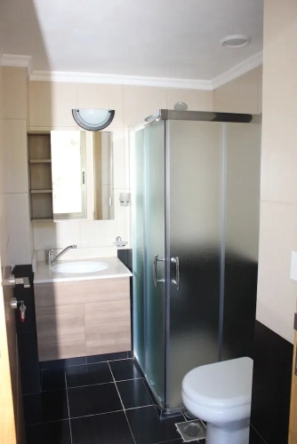 1 Bedroom Comfort Single room with mountain view