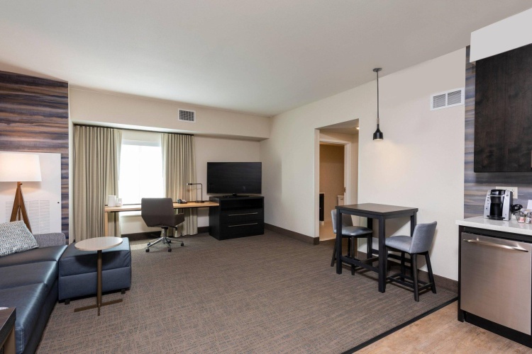 1 Bedroom Double Suite
