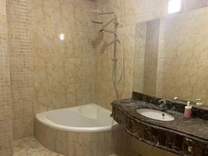 3 Room Apartment at Fifth Settlement with Hot Tub