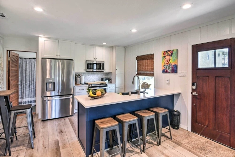 3 Bedrooms Cottage