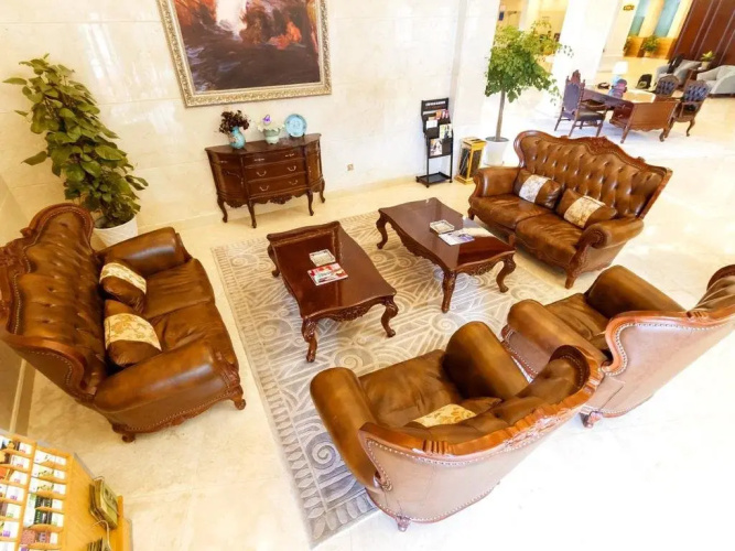 Zhonghui Hotel