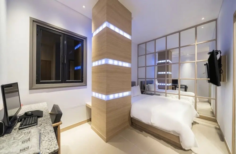 Hotel Myeong Jak