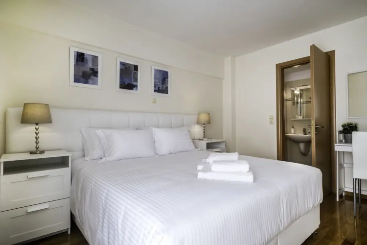 Athens Easy Stay