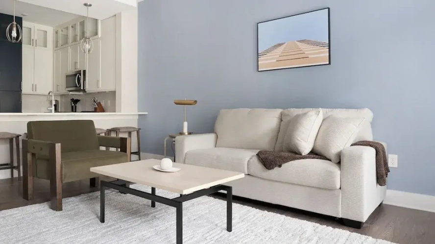 2 Bedrooms Apartment