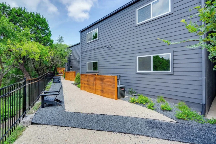 Prime Soco Cute Studio w Laundrywifi 7 Min to DT