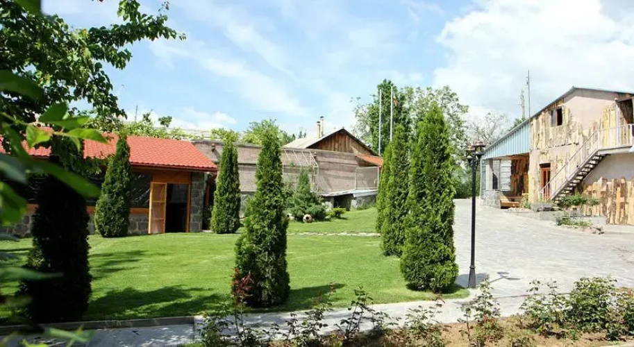Garni Toun Hotel