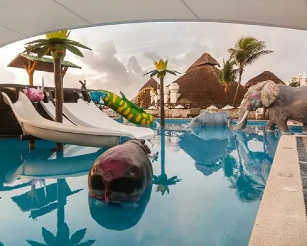 Hotel y Villas Solaris Cancun