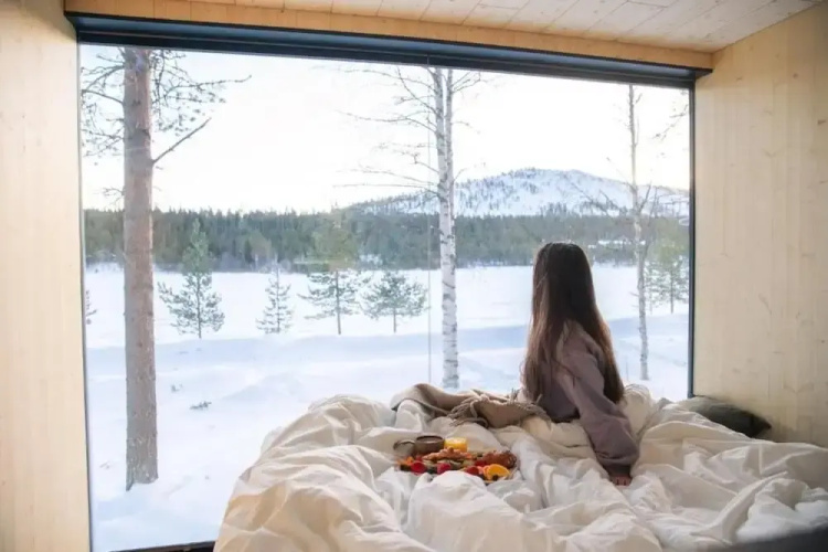 Kuuru Lakeside Suites