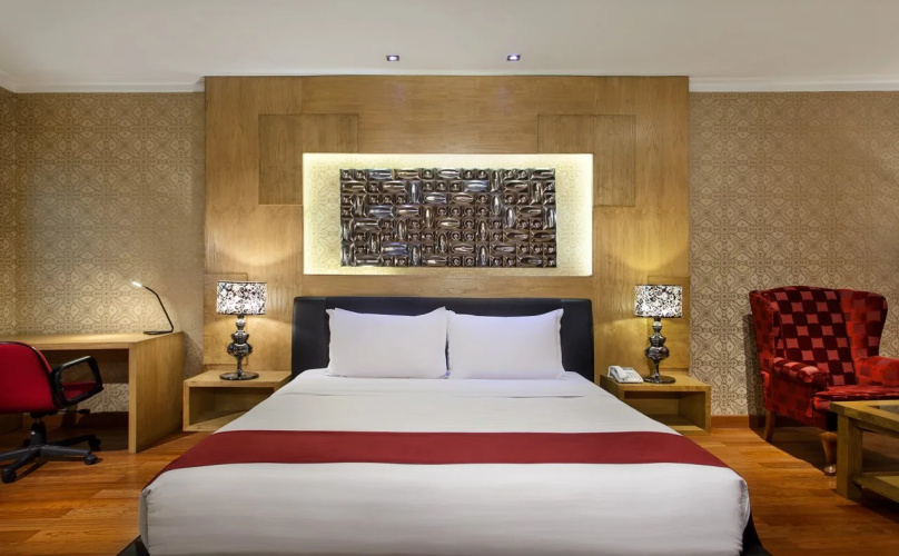 Sahati Hotel