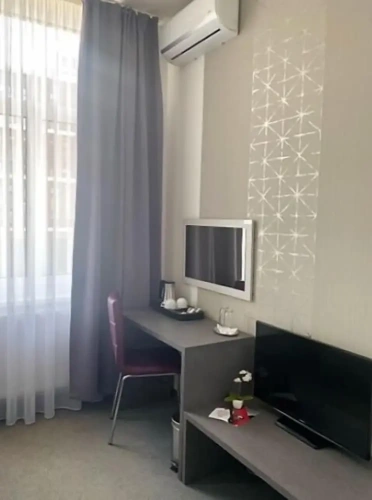 Standard Triple room with balcony