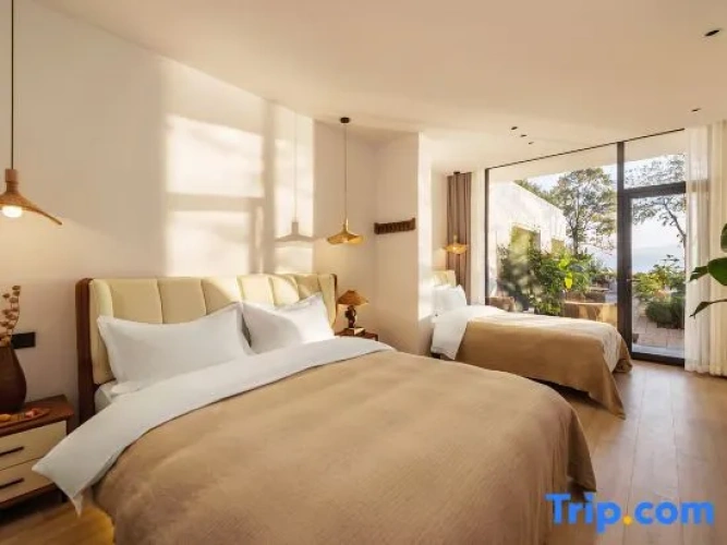 Standard Family room with balcony and with sea view