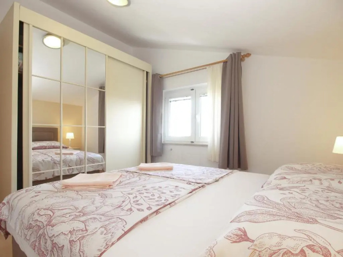 Apartment Anica 770