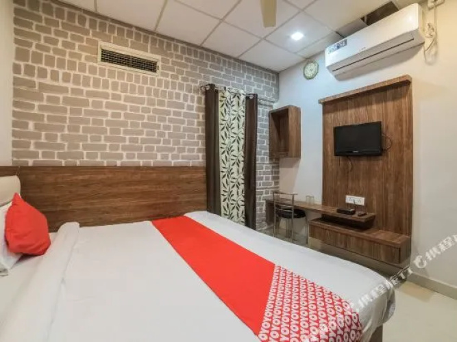 Hotel Raj Mandir