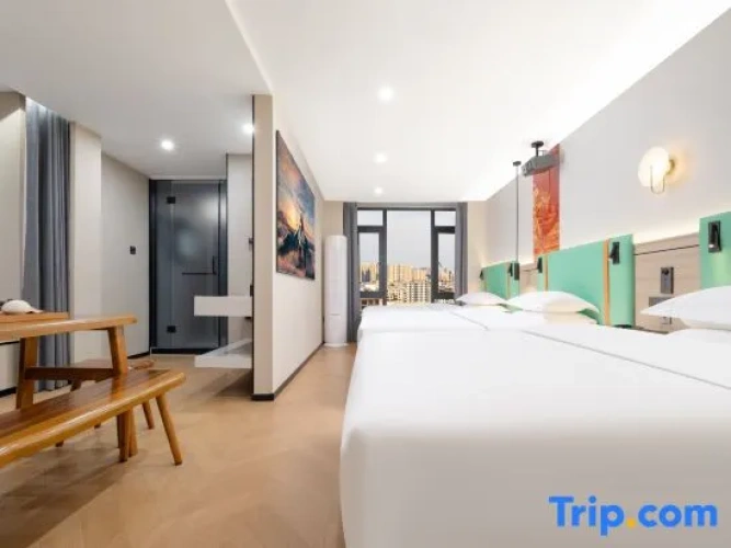 Business Triple room