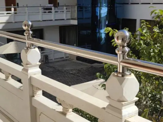 Lanping Sanjiang Garden Hotel