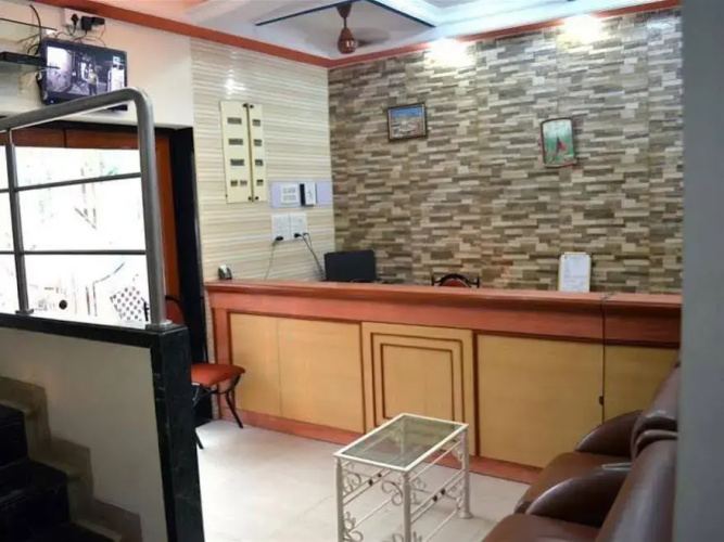 Hotel New Deepak