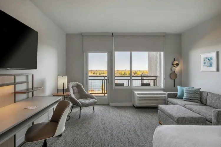 Double Studio with balcony and with river view