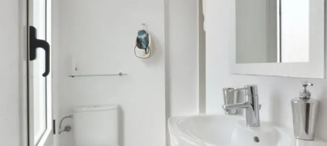 Pillow Apartments
