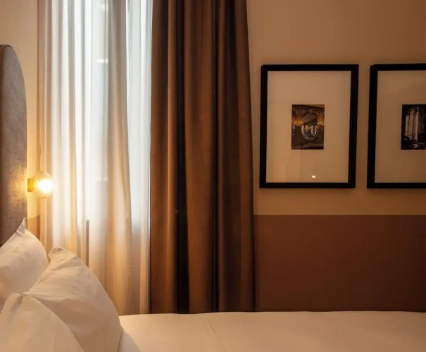 Deluxe Double room with canal view