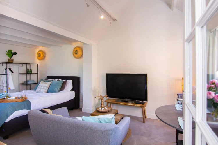 Coast Guesthouse