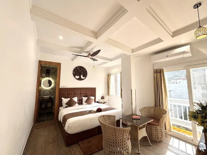 Check Inn Homes - Rishikesh