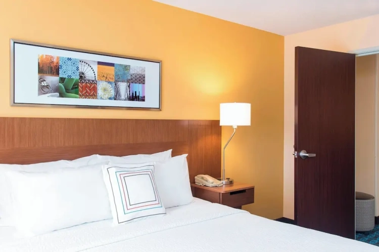 1 Bedroom Suite