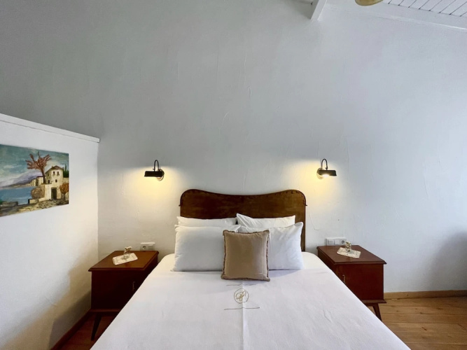 Krem Hotel