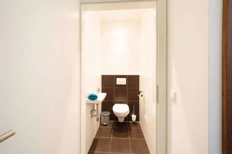 Apartment Warter