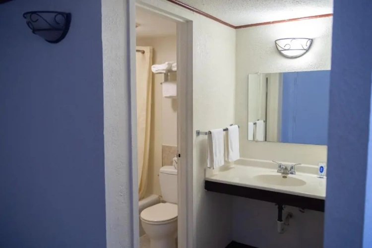 Standard room with balcony