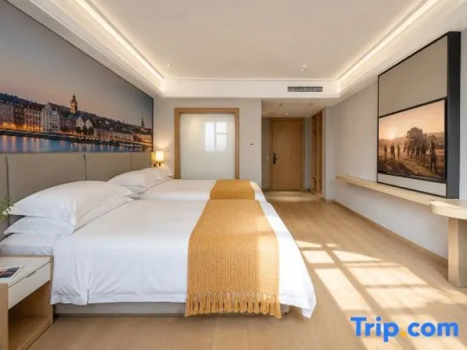 1 Bedroom Deluxe Suite