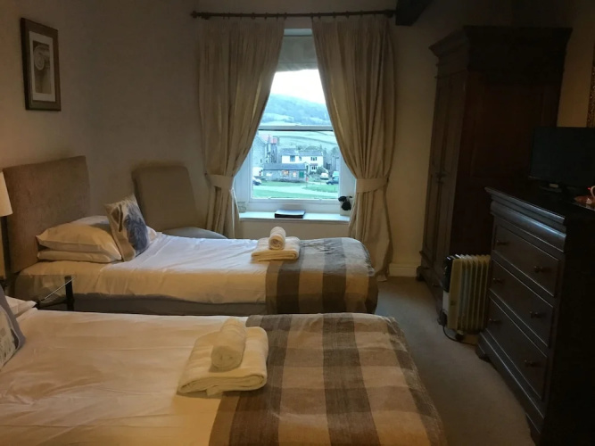The Kings Arms Hotel