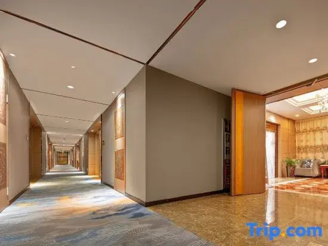 Yulin Hotel