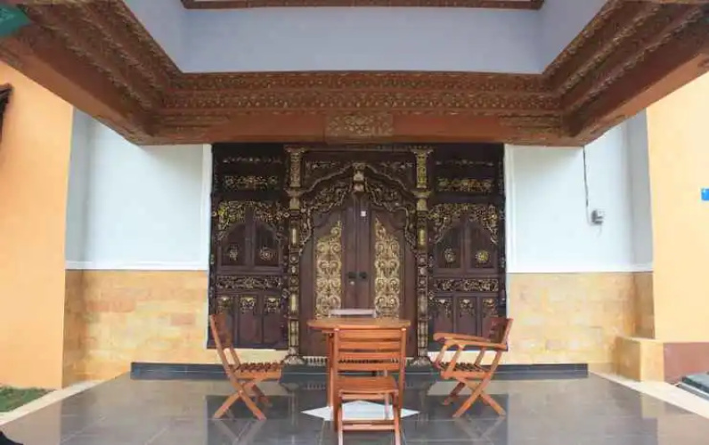 Puri Saripan Bed & Breakfast