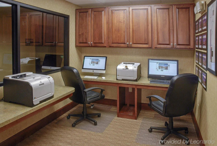 Hampton Inn & Suites Youngstown-Canfield