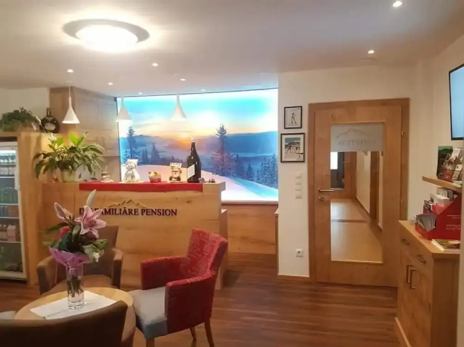 No1 - Flo's Rooms & Breakfast