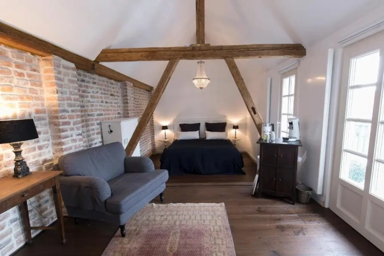 Deluxe Double Suite
