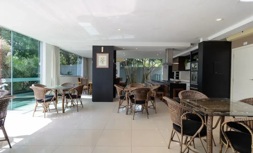 Apt With Charming Sea View in Itacorubi Cmr204