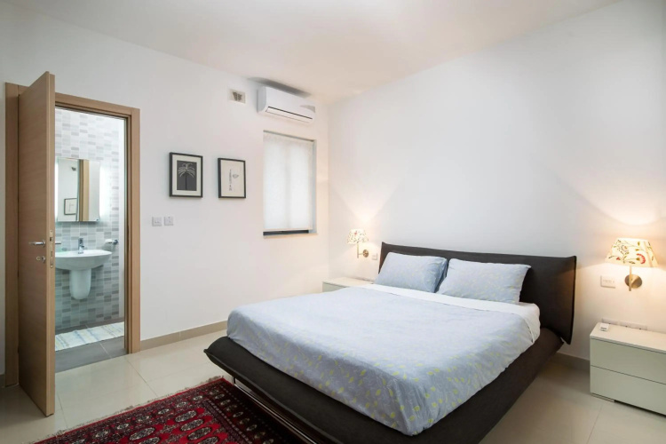 Belmonte Heights - Luxury 3 Bedroom Apartment